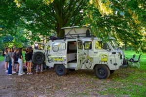 ZEITREISEBUS – mobiles Kulturerbe- und Zukunftslabor